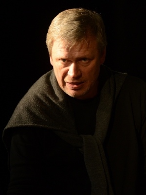 Алексей Серов